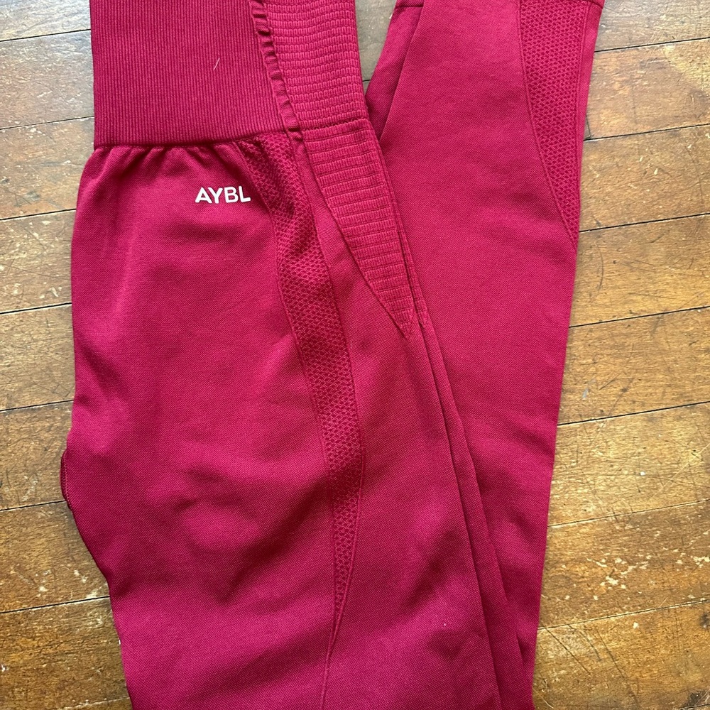 AYBL Women’s Leggings